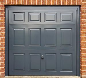 Anthracite Grey door